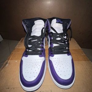 Air Jordan 1 court purple